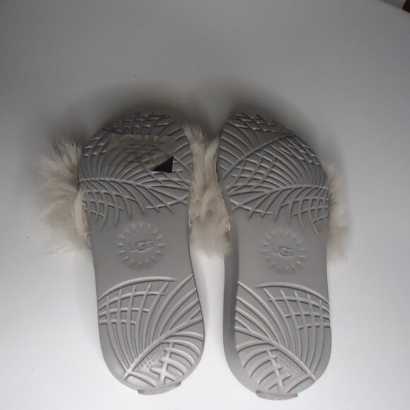 UGG Treadlite Lamb Fur Fluffy Gray Slide Slippers Sandals Size US 5 Women’s - Picture 5 of 5